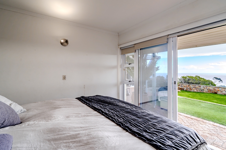5 Bedroom Property for Sale in Camps Bay Western Cape